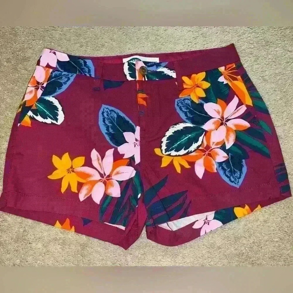 Old Navy Pants - Old Navy Floral Women's Shorts
